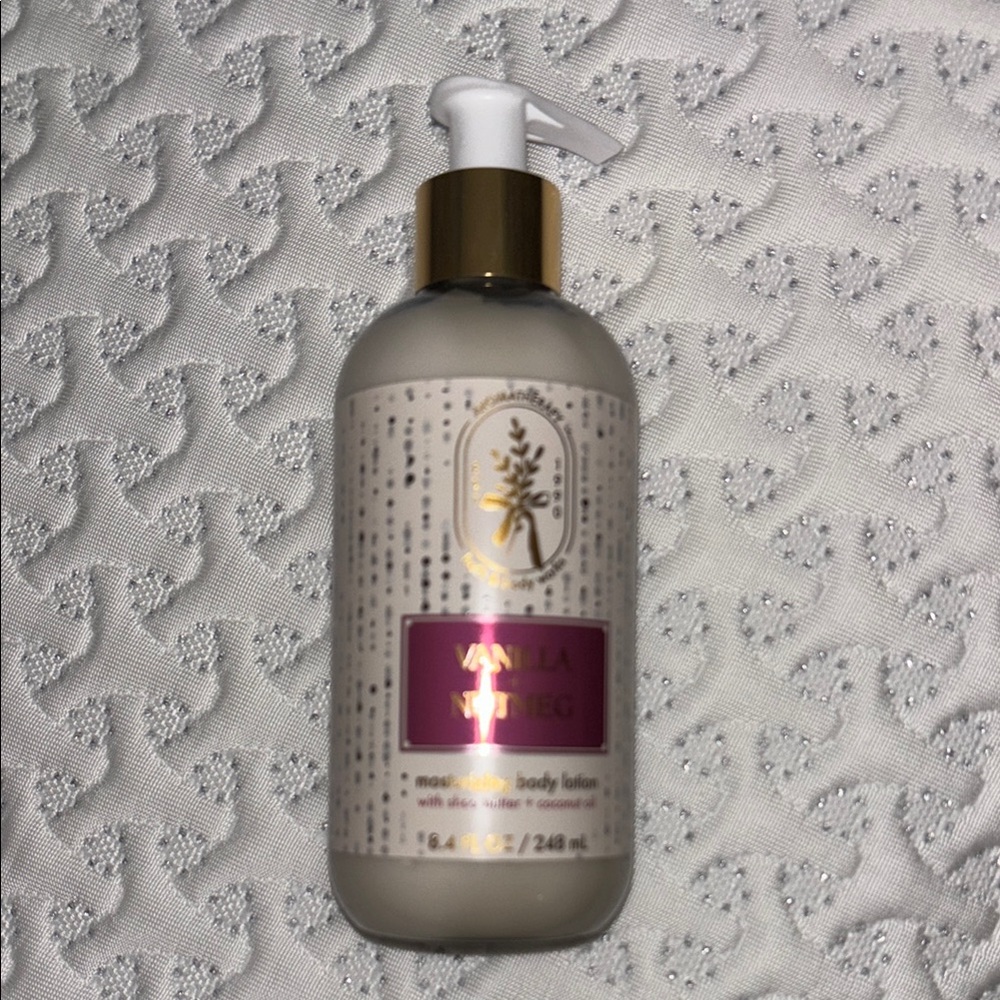 Vanilla Nutmeg Moisturizing Body Lotion